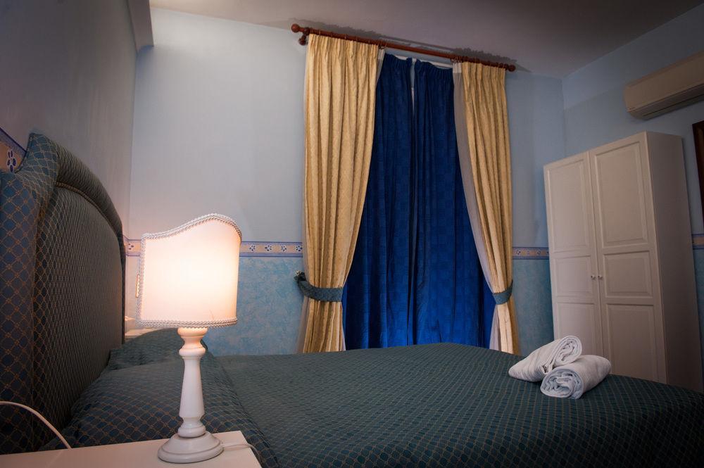 Il Colonnato Bed & Breakfast Рим Екстериор снимка