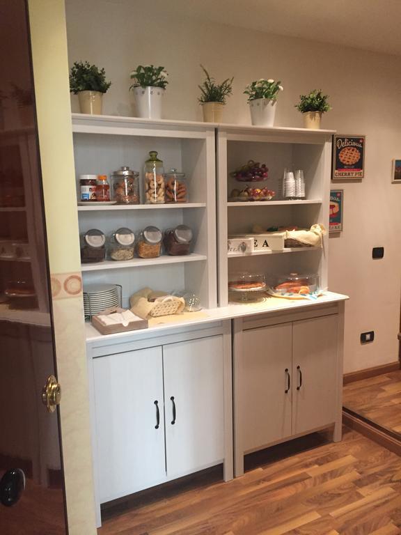 Il Colonnato Bed & Breakfast Рим Екстериор снимка