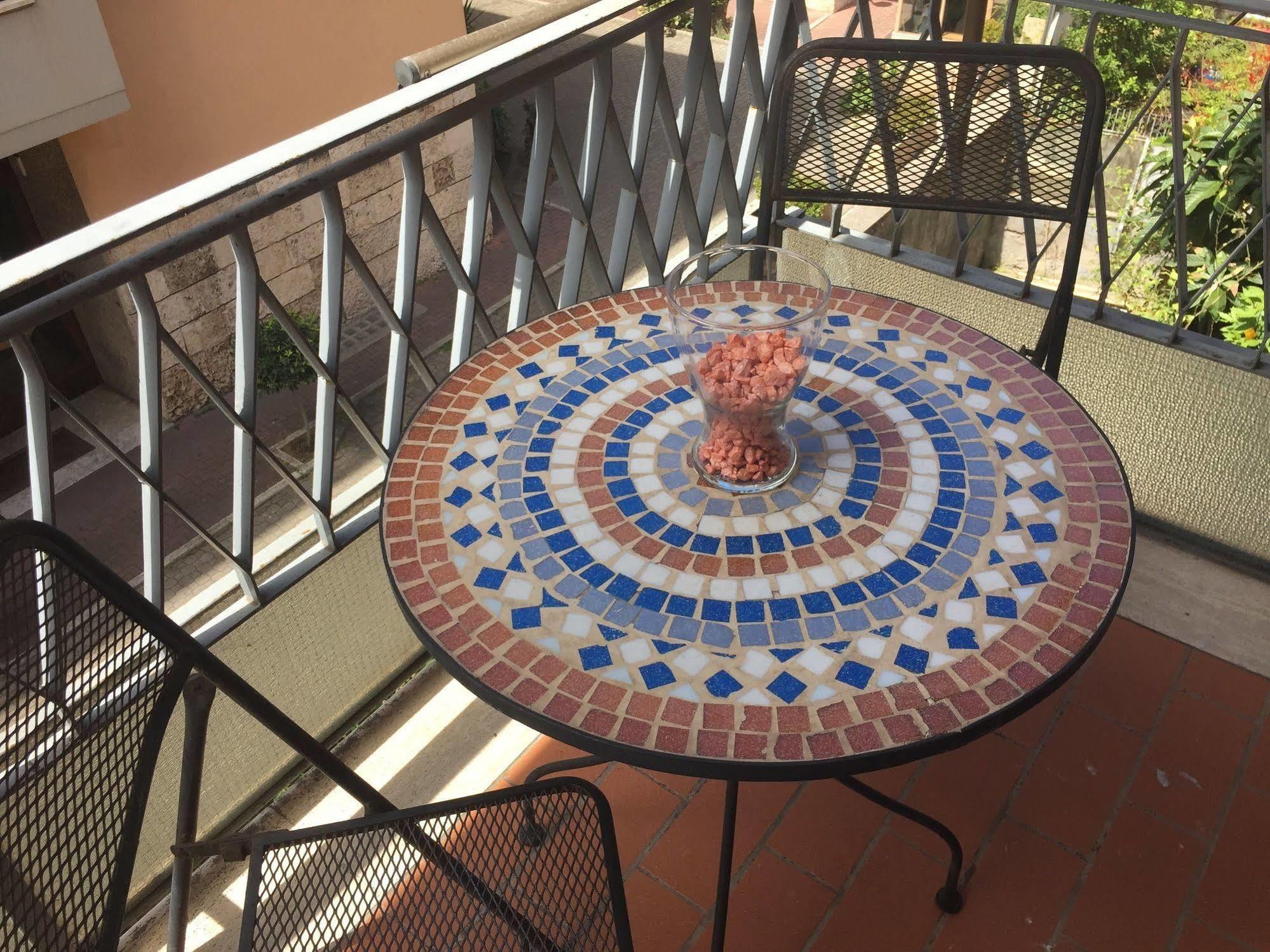 Il Colonnato Bed & Breakfast Рим Екстериор снимка