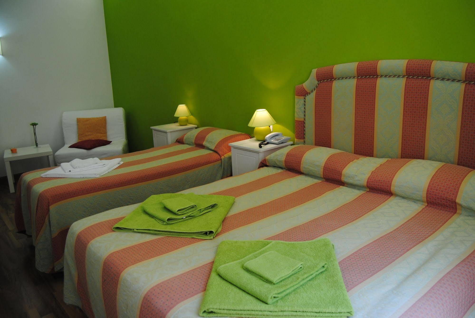 Il Colonnato Bed & Breakfast Рим Екстериор снимка
