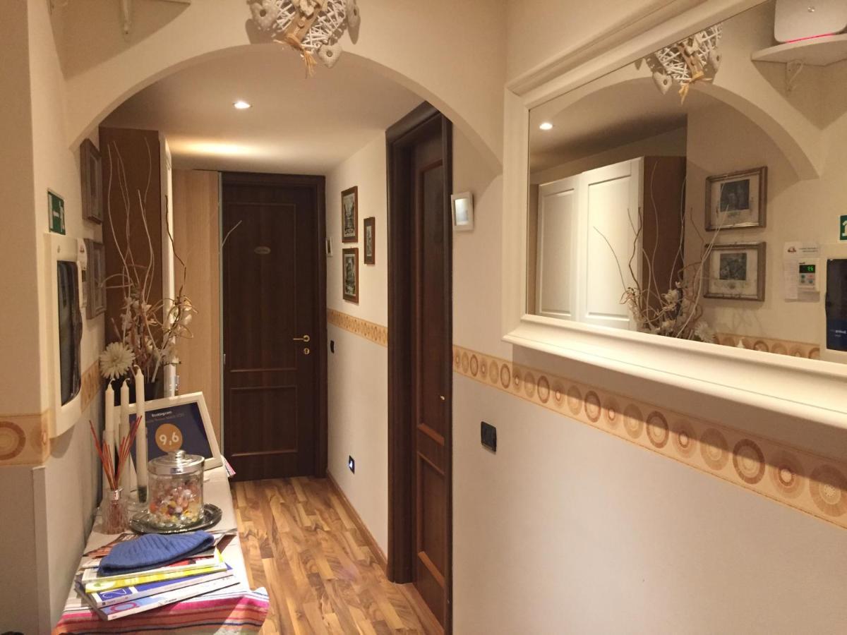Il Colonnato Bed & Breakfast Рим Екстериор снимка